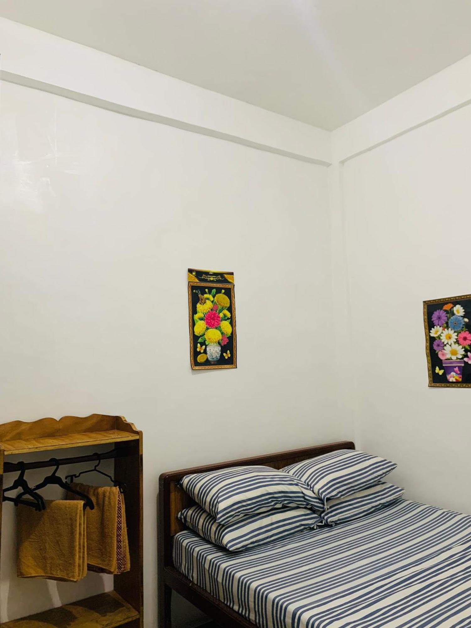 Queen'S Room Rental 2 El Nido Bagian luar foto